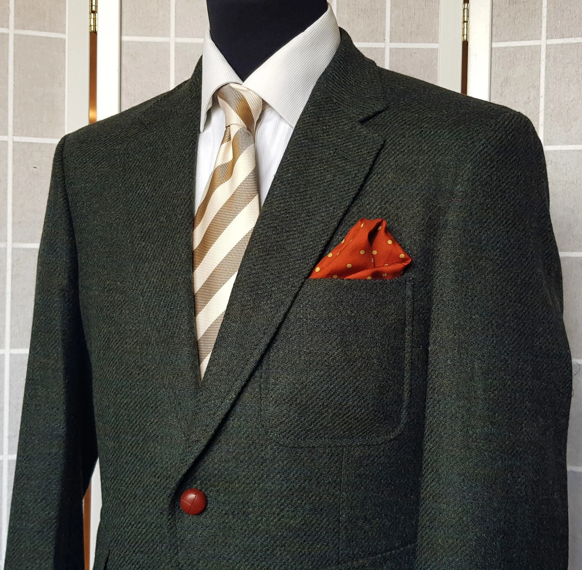 Two Piece Suit in Abraham Moon Shetland Twill TWEED ADDICT